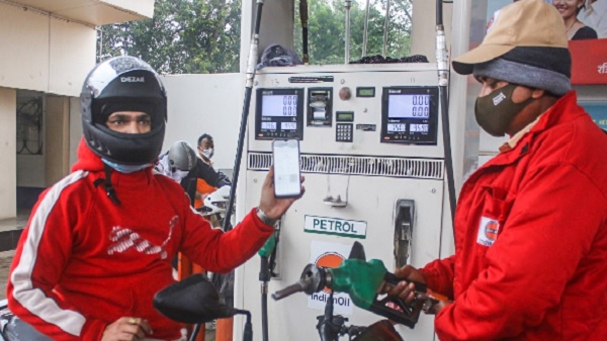 Petrol-Diesel Rate: आज जारी हुआ पेट्रोल-डीजल का नया दाम, यहां चेक करें करेंट रेट