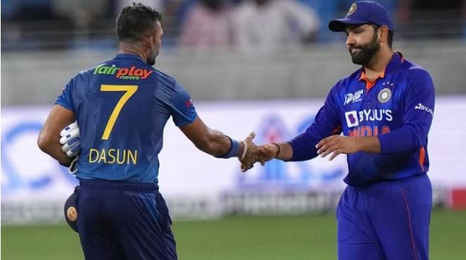 India and Sri Lanka ODI Series: भारत के खिलाफ श्रीलंका ने जीता टॉस, पहले गेंदबाजी चुनाी, ऐसी है दोनों टीमों की प्लेइंग इलेवन