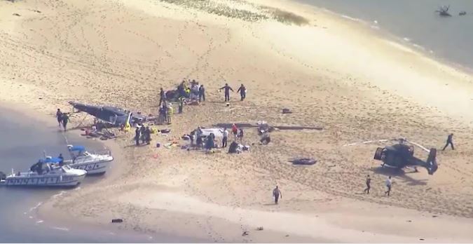 Australia : ऑस्ट्रेलिया के समुद्र तट पर दो हेलीकॉप्टरों की टक्कर,  4 की मौत, 3 घायल