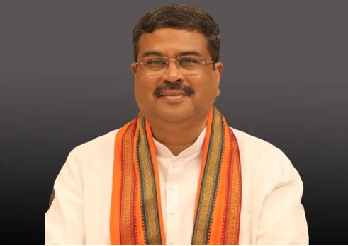 Karnataka Assembly Elections : बीजेपी ने केंद्रीय मंत्री धर्मेंद्र प्रधान को बनाया कर्नाटक का चुनाव प्रभारी