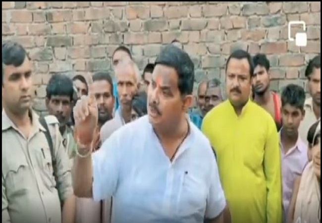 Viral Video : भाजपा विधायक बोले- रेप की कोशिश जैसी वारदात बर्दाश्त नहीं, गिरा दो मकान, इतना मनोबल कैसे बढ़ गया?