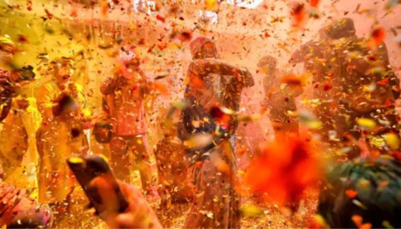 Holi 2023 Date- Muhurat : मेलमिलाप का रंग भरा उत्सव है होली,जानिए शुभ मुहूर्त