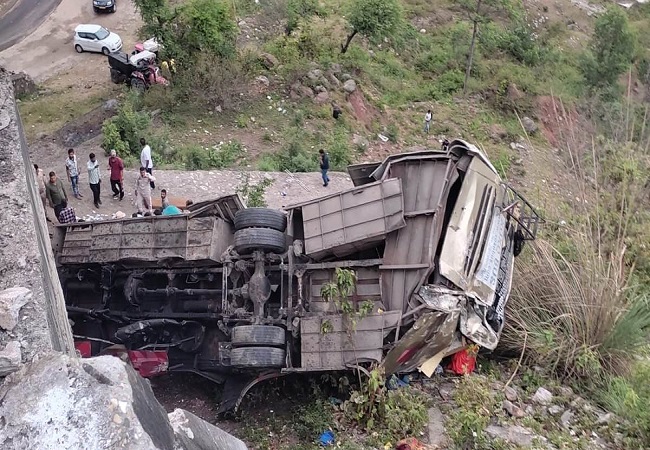 Jammu Tragic Bus Accident: जम्मू में दर्दनाक बस हादसा, दस की मौत कई घायल,  राष्ट्रपति ने जताया शोक - पर्दाफाश