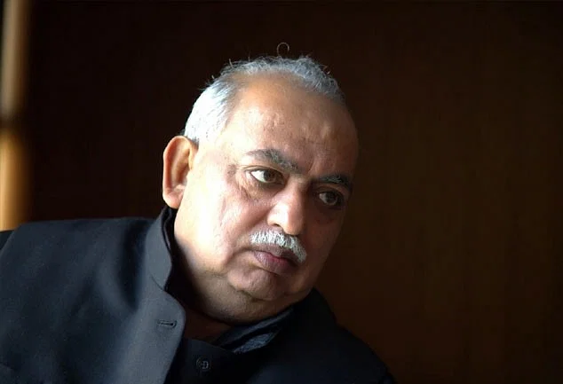Munawar Rana Health Update : आईसीयू में भर्ती मशहूर शायर मुनव्वर राणा को अभी तक नहीं आया होश, हालत नाजुक